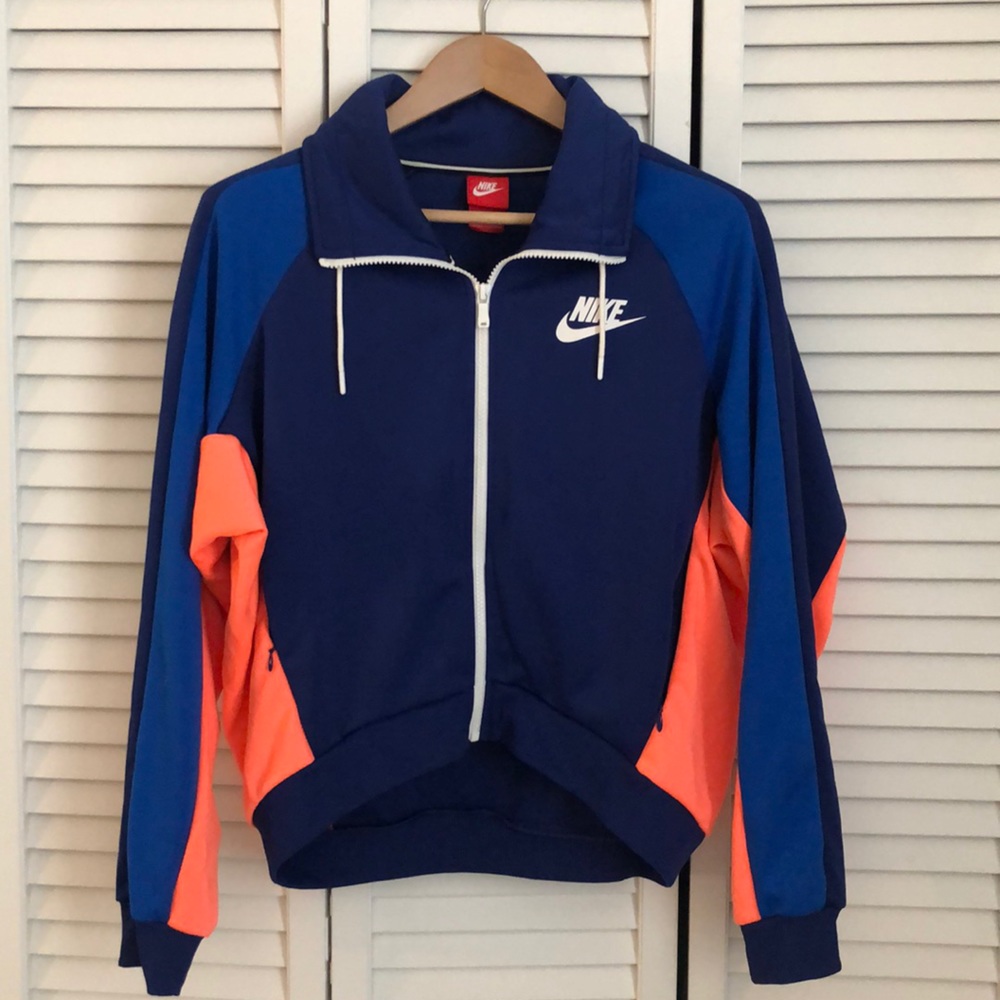Ladies Nike Jacket